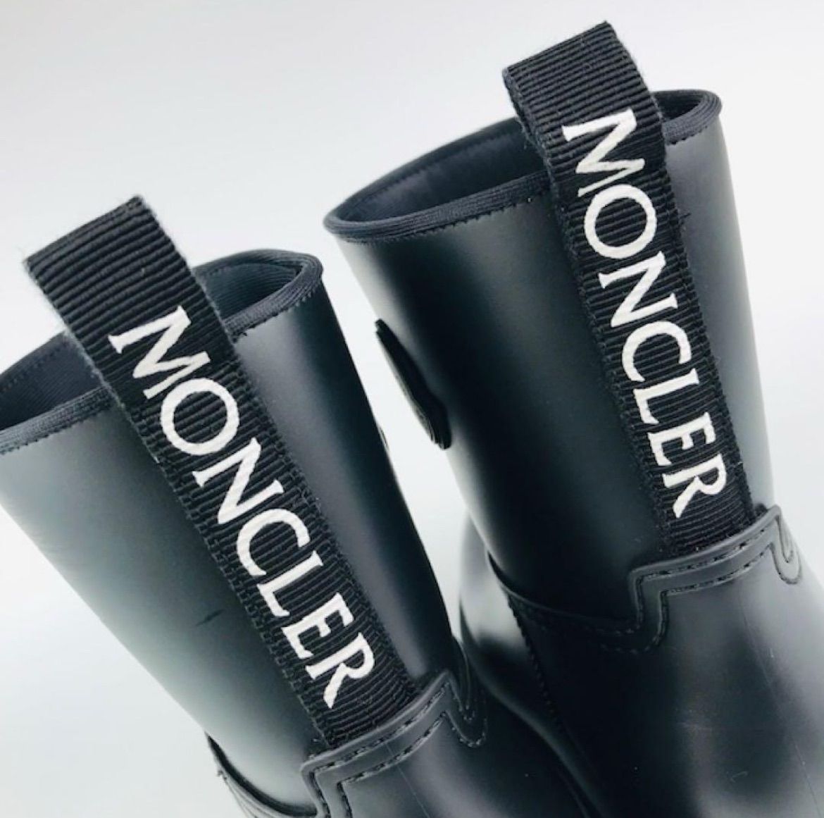 イタリア製 ブラック