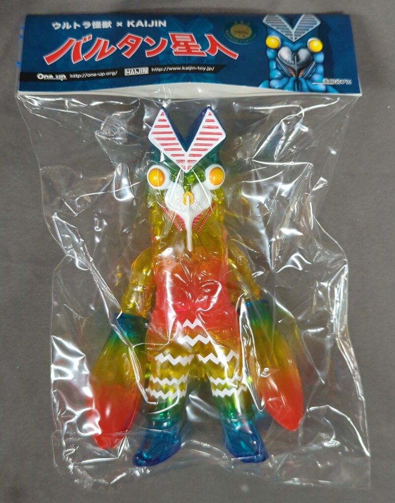 Oneup kaijin カネゴン　クリアーレインボー One up KAIJIN バルタン星人 クリアレインボー Oneup kaijin カネゴン