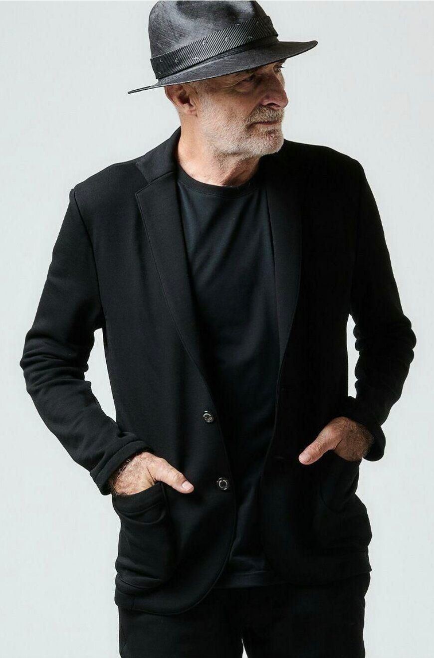 未使用 1piu1uguale3 ウノピゥウノウグァーレトレ 3 ブラック EASY 2B