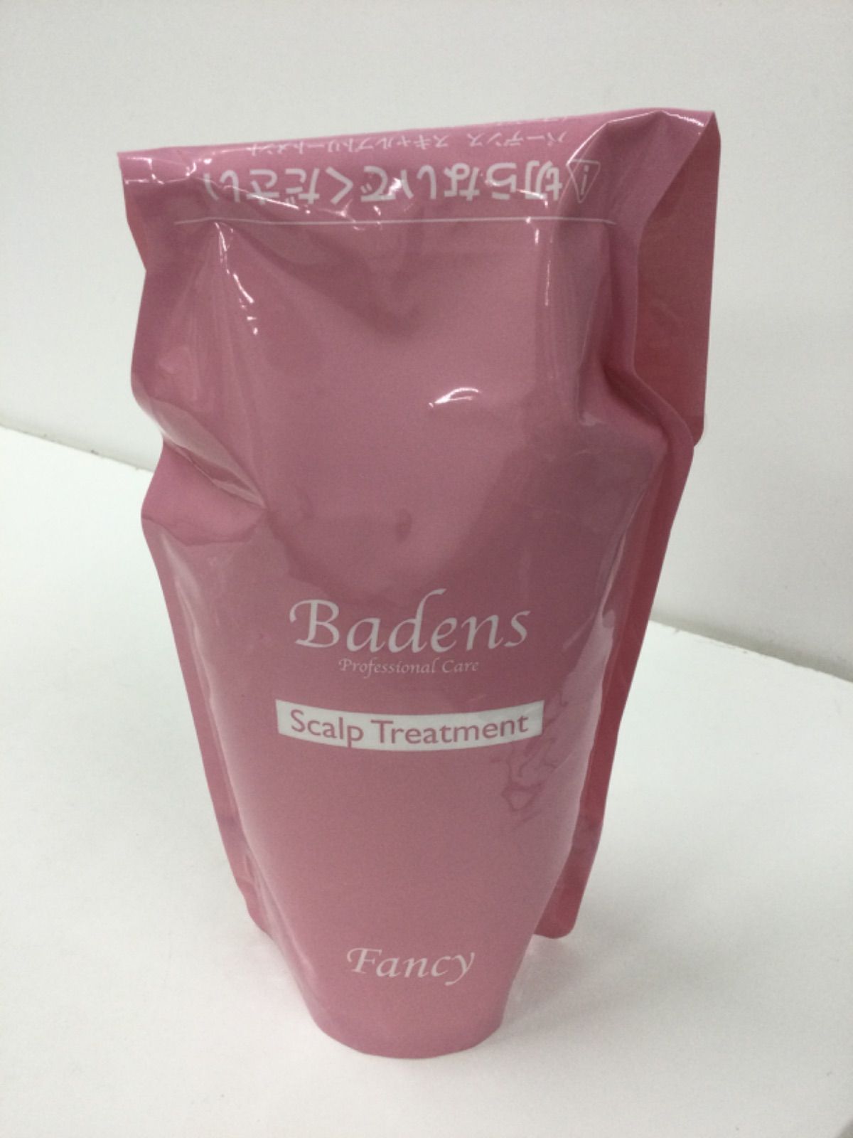 大容量】バーデンスBadens スキャルプトリートメント 3000g ウッディ