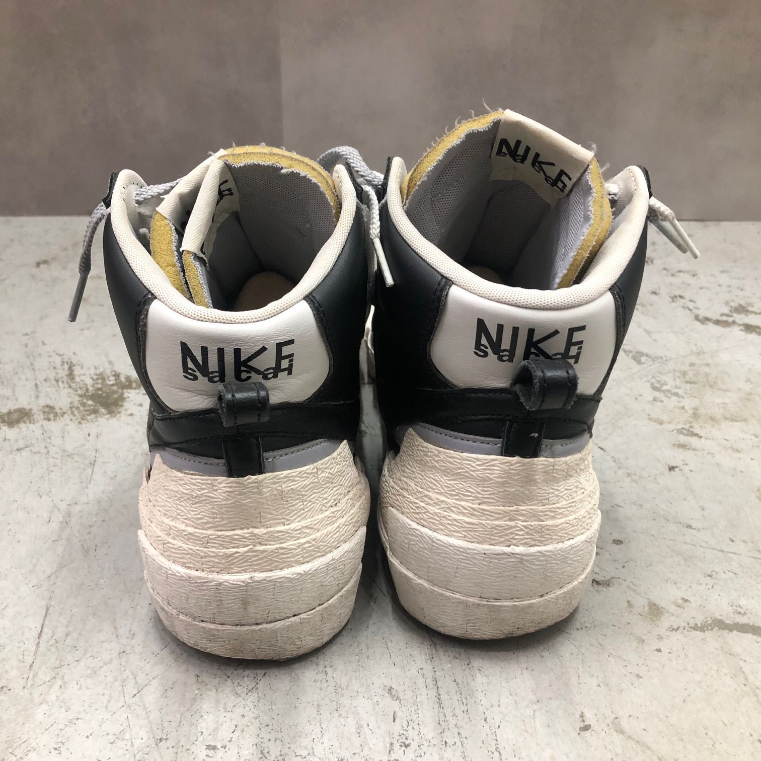 国内正規 NIKE BLAZER MID/SACAI BLACK/WOLF ナイキ ブレザー ミッド 
