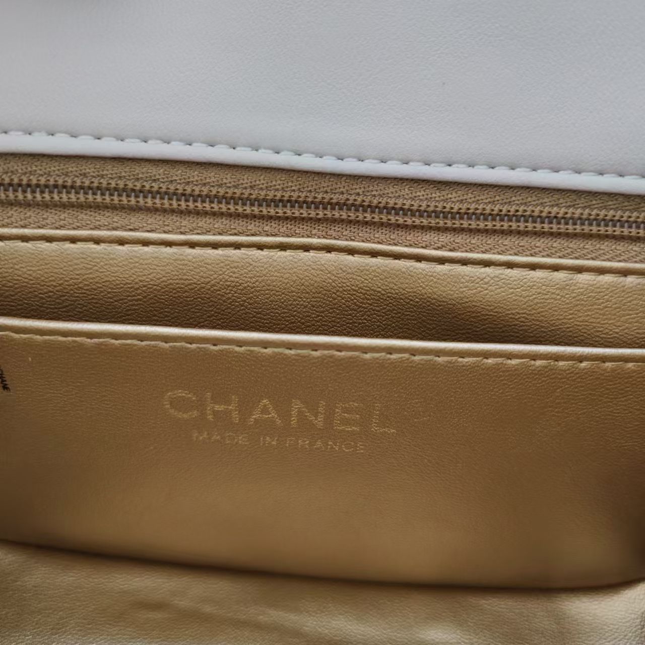 CHANEL シャネル ショルダーバッグ