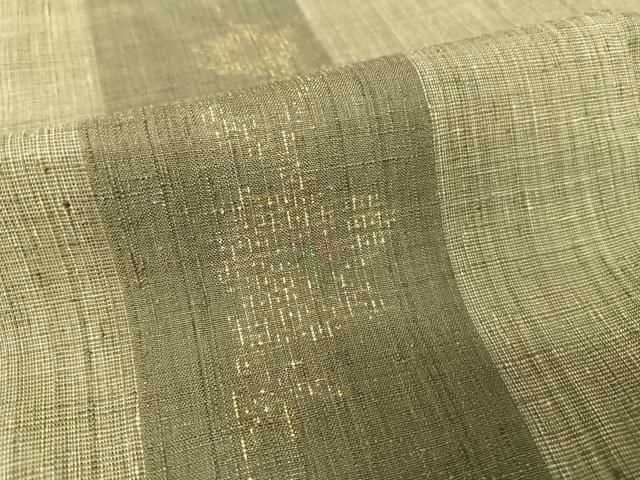 平和屋着物●本場結城紬　重要無形文化財　100亀甲　花間道　正絹　逸品　AAAZ3276np 平和屋着物○本場結城紬 重要無形文化財 100亀甲 花間道 正絹