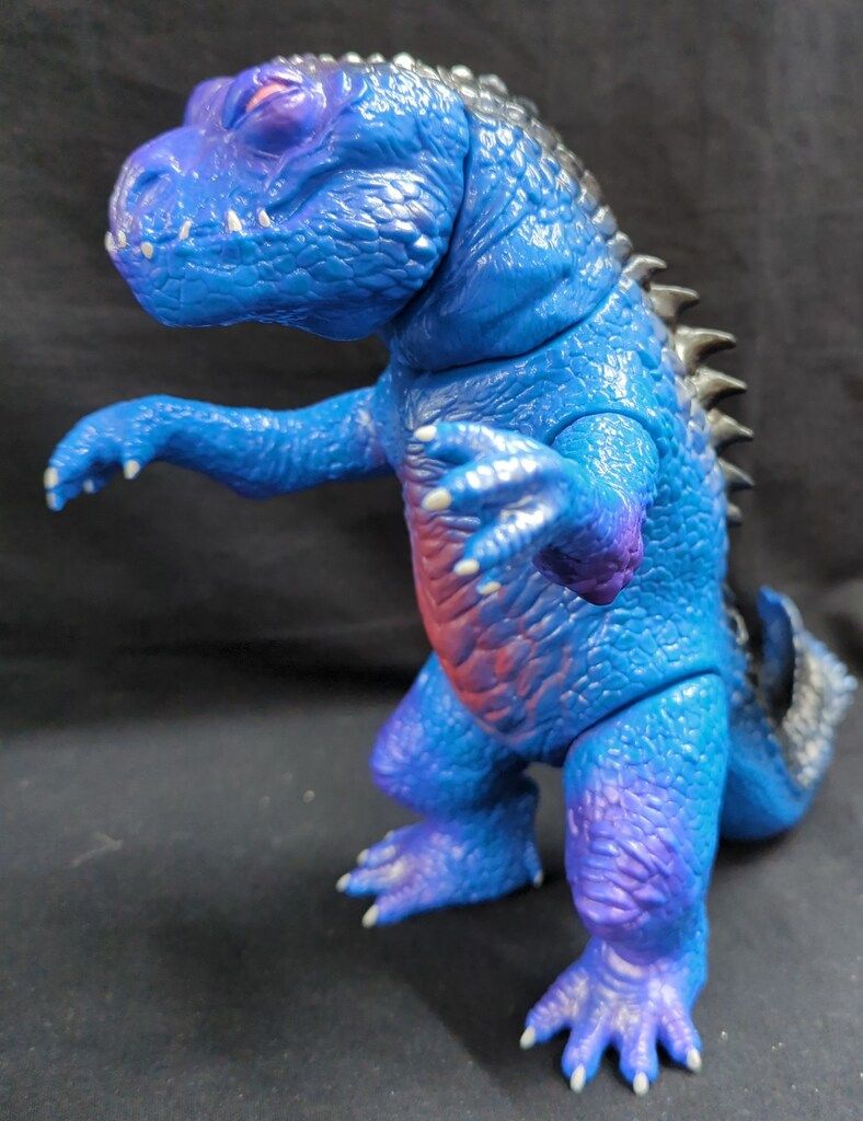 新品　三毛玩具　食物連鎖シリーズ　サラマンドス　水色　ソフビ　フィギュア 三毛玩具 食物連鎖シリーズ サラマンドス 青成型/メタ紫/メタ赤