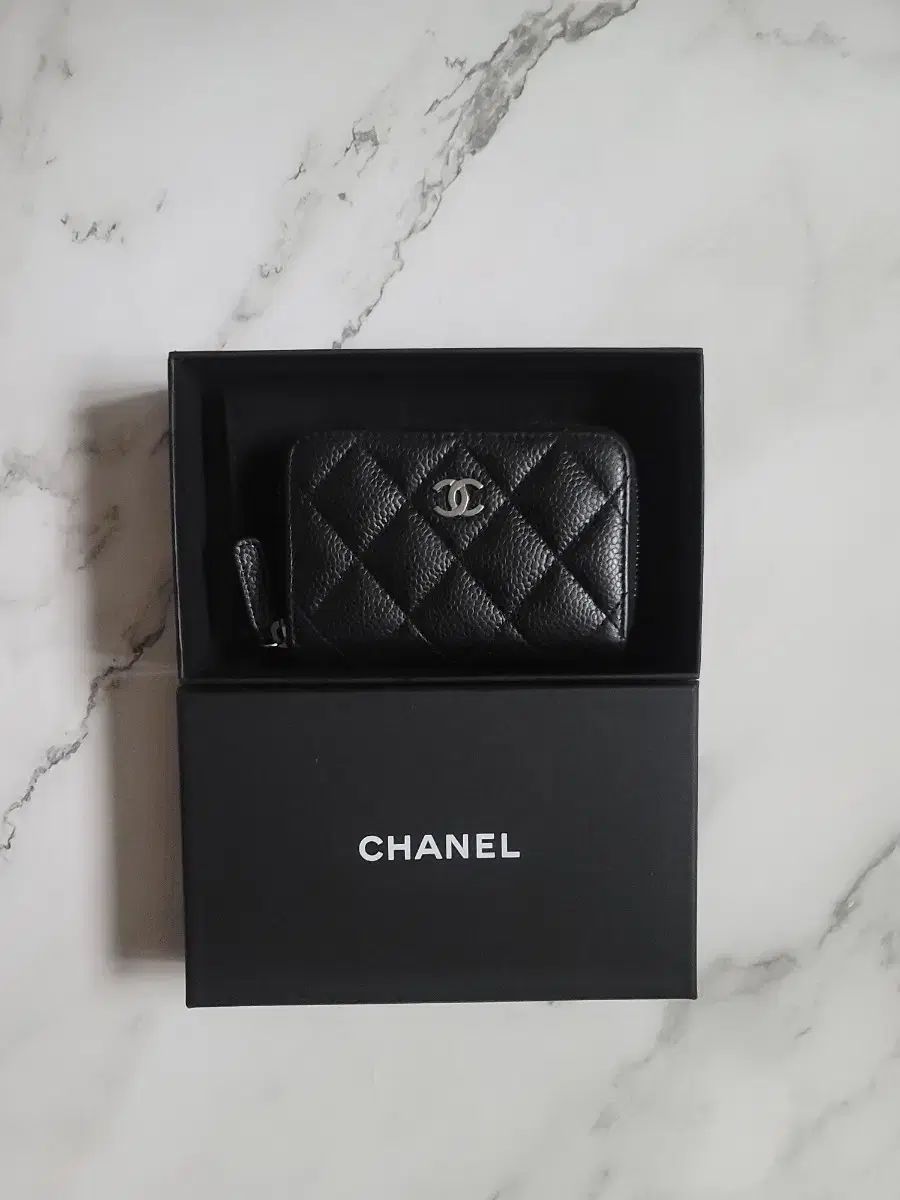 Chanel シャネル 財布 カード ラウンドファスナー ブラック シルバー金具 最新の内部チップ フルコンポジション ゴイビート 鑑定