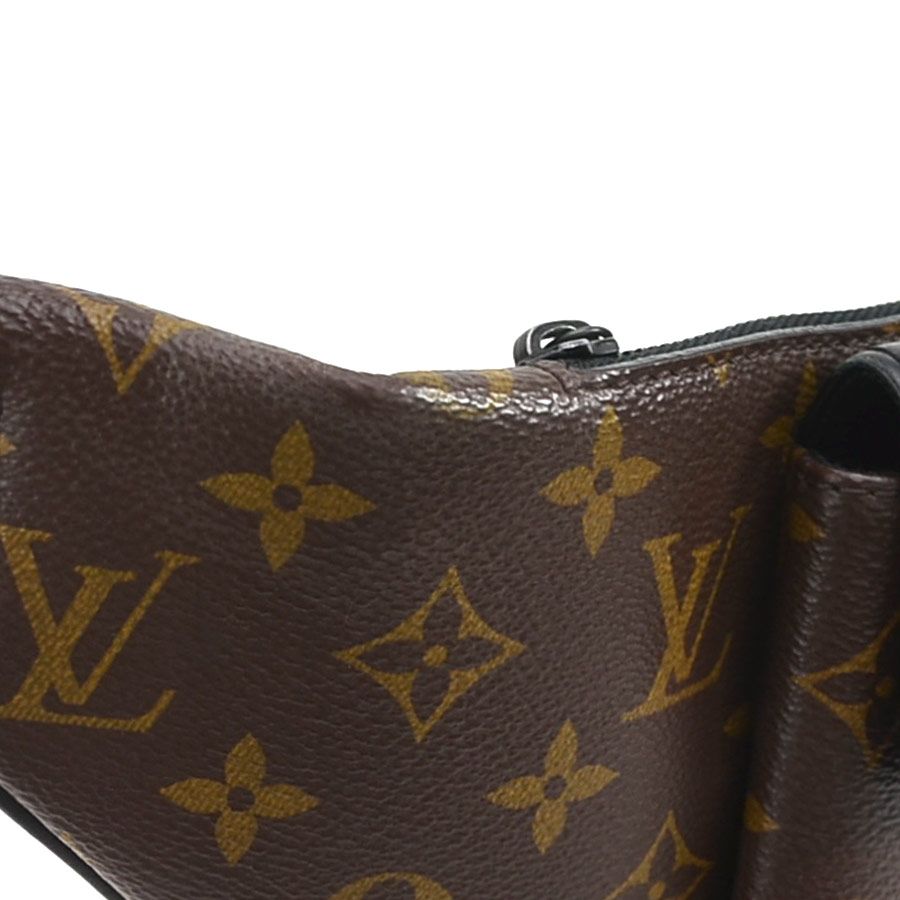 ルイ ヴィトン LOUIS VUITTON ボディバッグ モノグラムマカサー