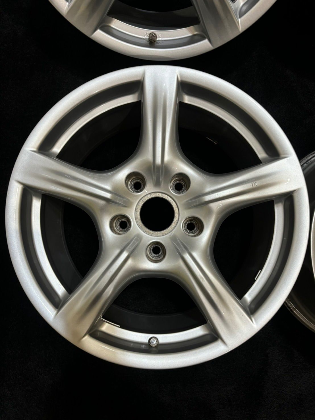 4本 空気圧センサー付