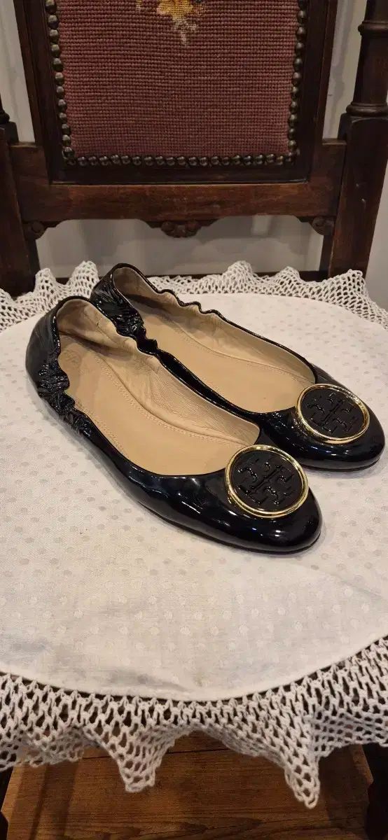 トリーバーチ　フラットシューズ　エナメル トリーバーチ エナメル フラット