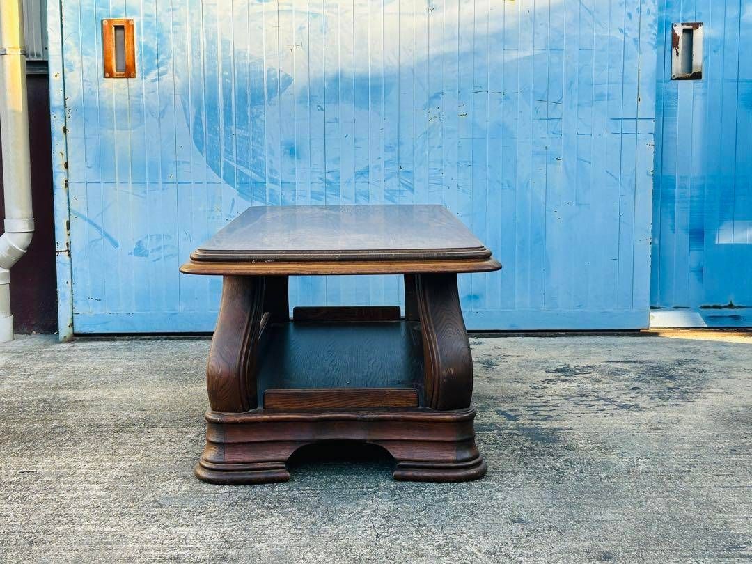 重厚感のあるオーク材 オランダ家具 センターテーブル ロー