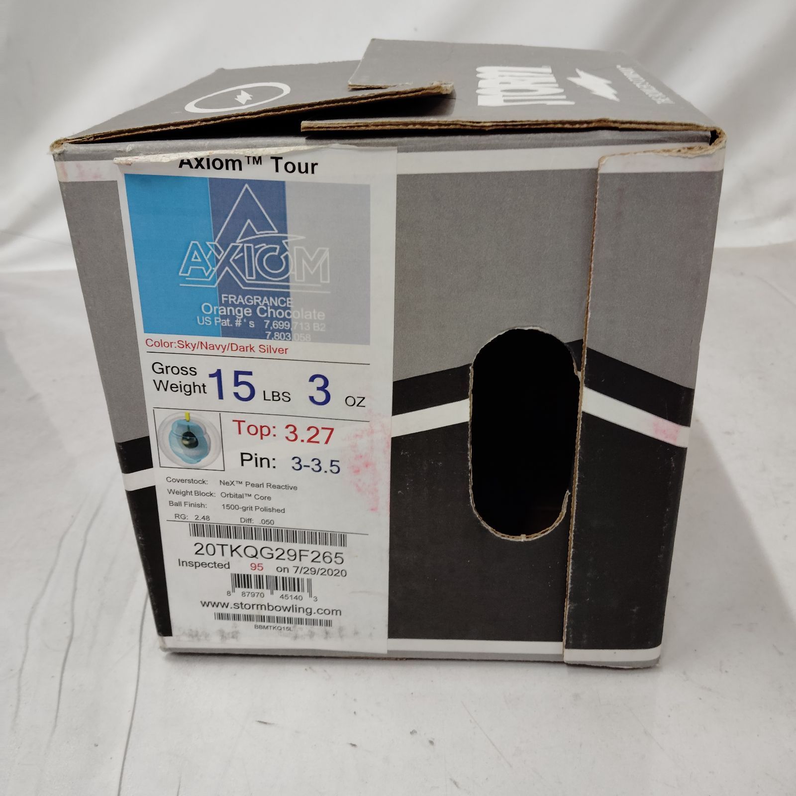 ☆STORM（ストーム） AXIOM 15ポンド ボウリングボール／中〜上級者