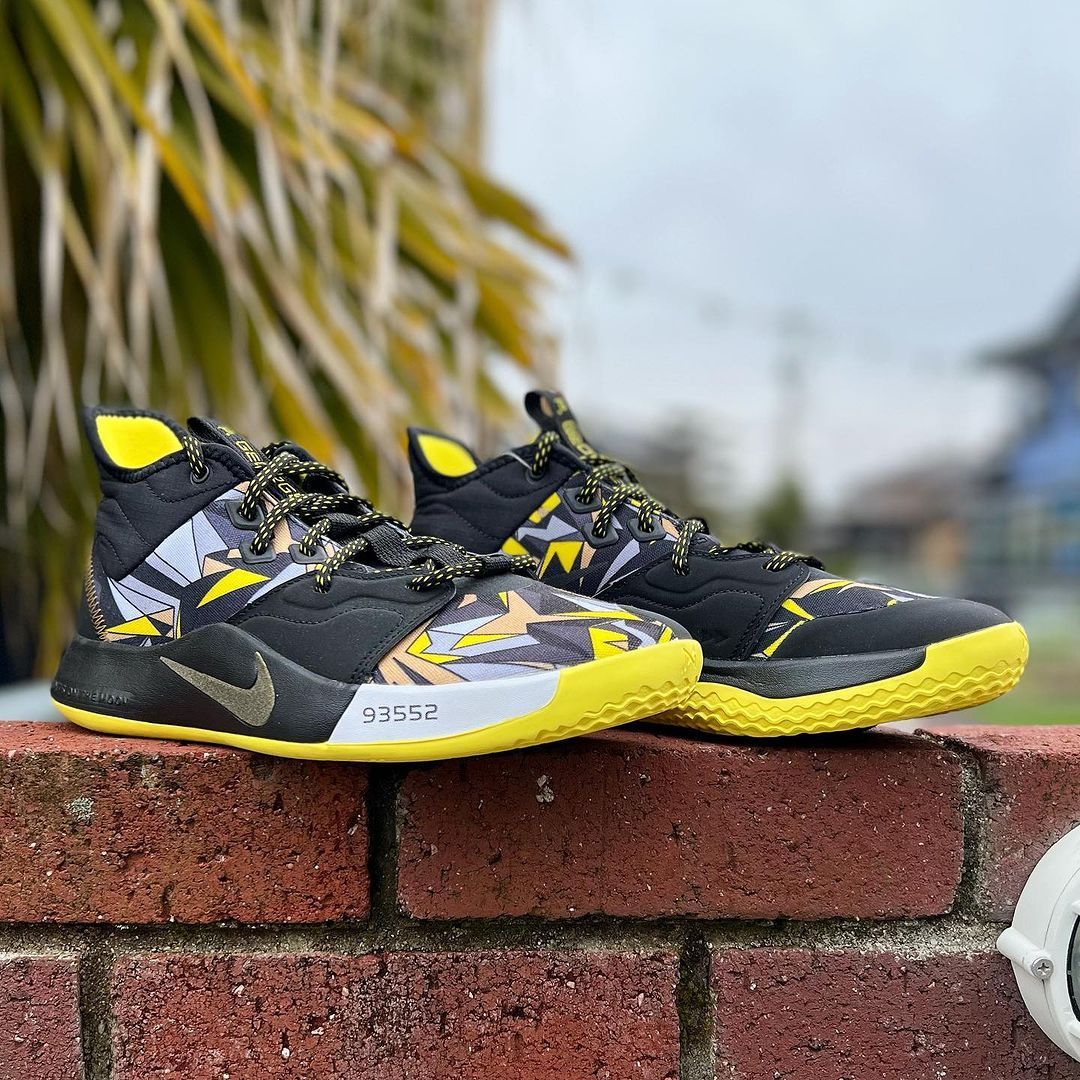 Nike pg 3 multicolor deals