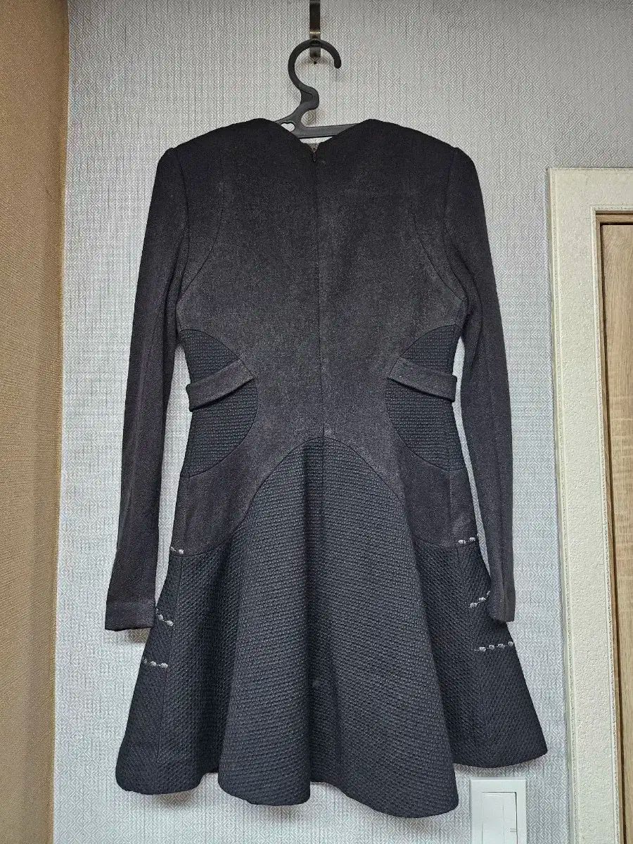 DEWL 黒 ライン ポイント ワンピース s