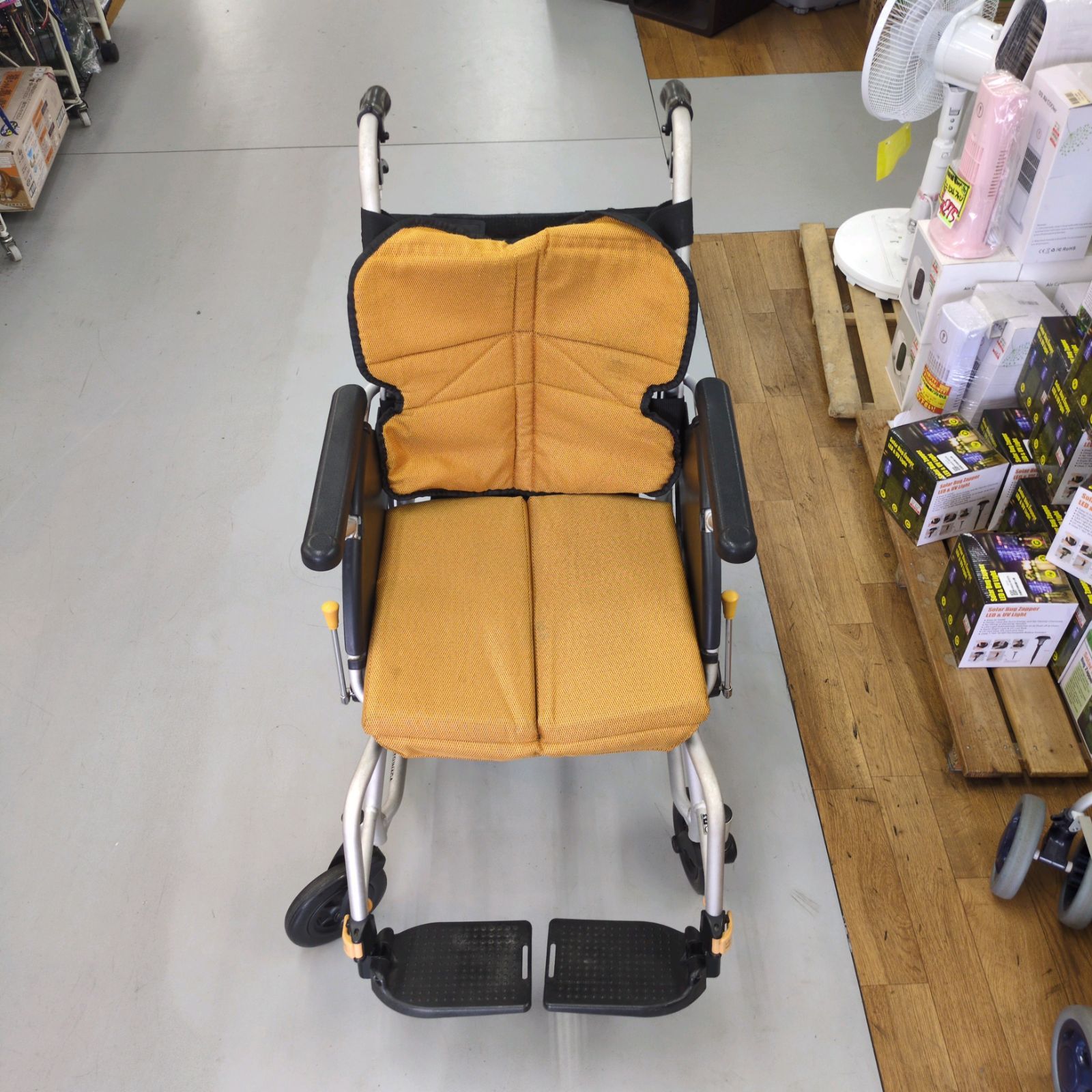 J588 ☆多少使用感有り☆松永製作所☆車いす(介助式)☆NEXT CORE