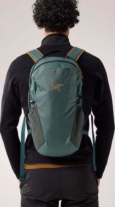 新品 アークテリクス ARC'TERYX アウトドア コンピューター バックパック ショルダーバッグ マンティス 26Ｌ