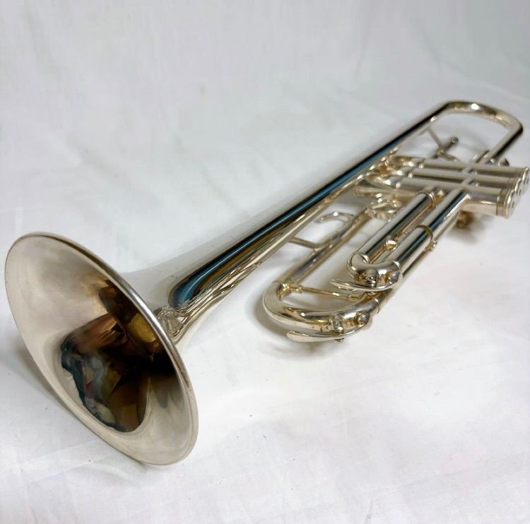 極美品】 YAMAHA YTR-4335Gトランペット マウスピース2個付き 極美品