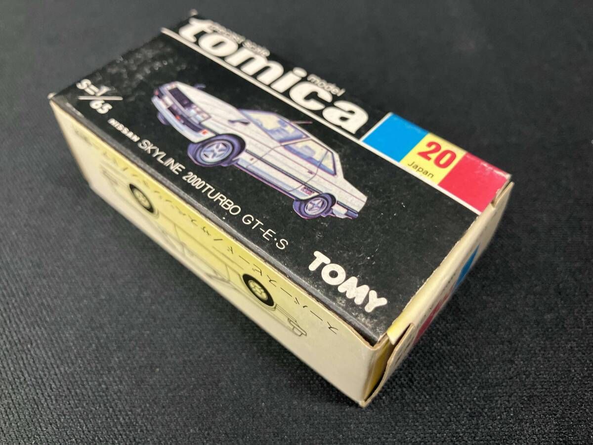 トミカ No.20 ニッサン スカイライン2000 タｰボGT-E・S(レッド