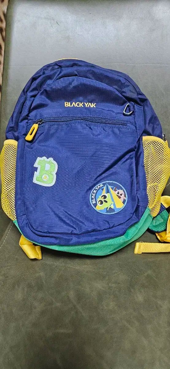 BLACK YAK(ブラックヤク) トゥイーン バッグ 出品