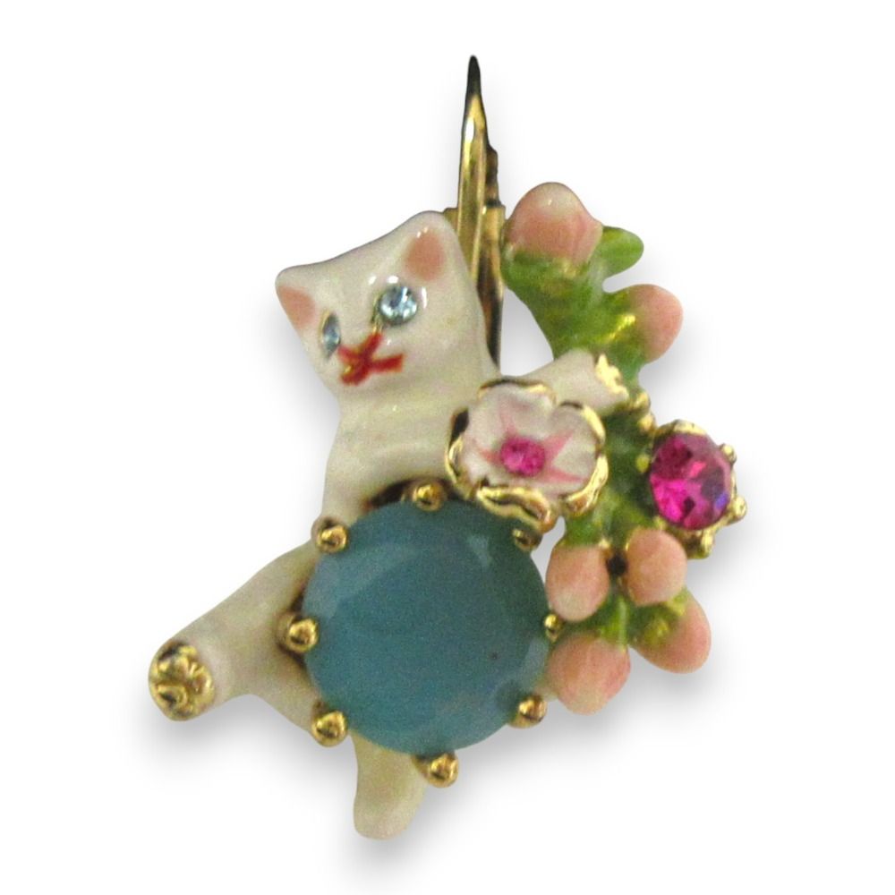 美品 Les Nereides レネレイド キャット 白猫モチーフ ピアス