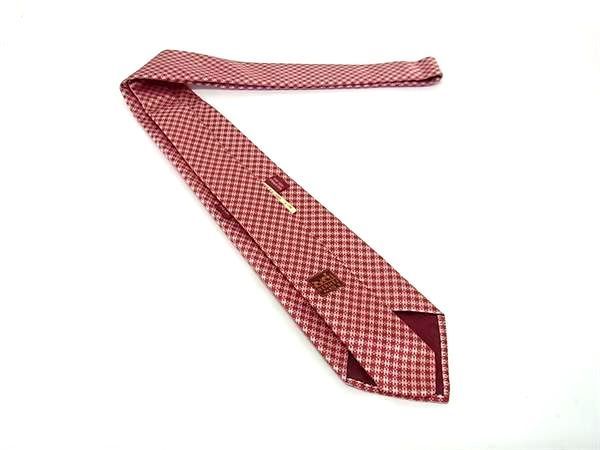 ■新品同様■ HERMES エルメス シルク100% 総丈 ネクタイ ビジネス 紳士 メンズ レッド系×グレー系 HA3852 □新品□未使用□ HERMES エルメス シルク100% 総柄 ネクタイ ビジネス