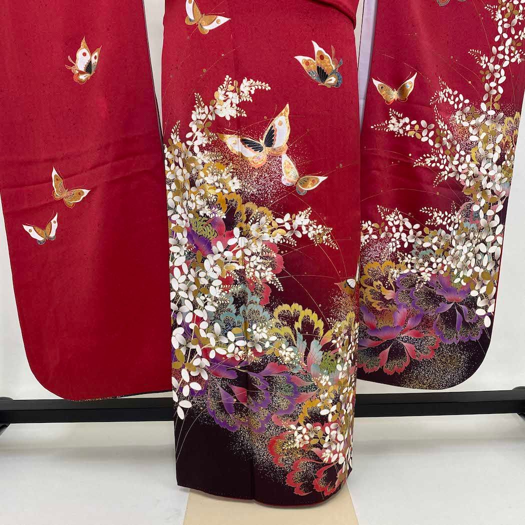 振袖 正絹 花柄 赤 エンジン 黒 花柄 裄68.5㎝ 成人式 中古 ab-