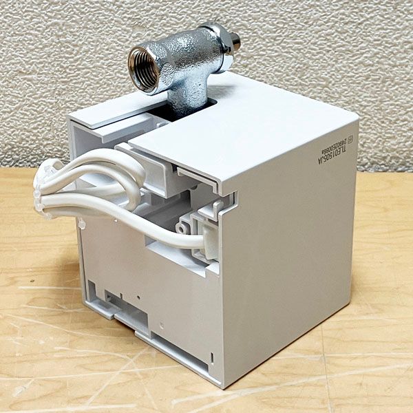 TOTO自動水栓機能部（サーモ、100V） TOTO自動水栓機能部（サーモ、100V）