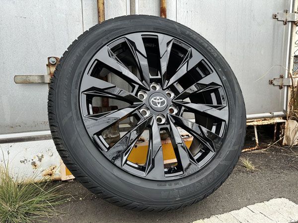 入荷予定あり！新品 ランクル300 ランクル250 レクサス LX600