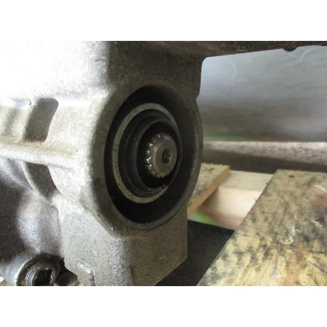 E-EA11R 5速マニュアルミッション