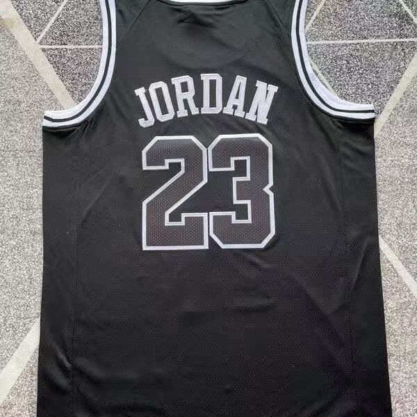 Jordan PARIS 23 タンクトップ 黒白 - メルカリ