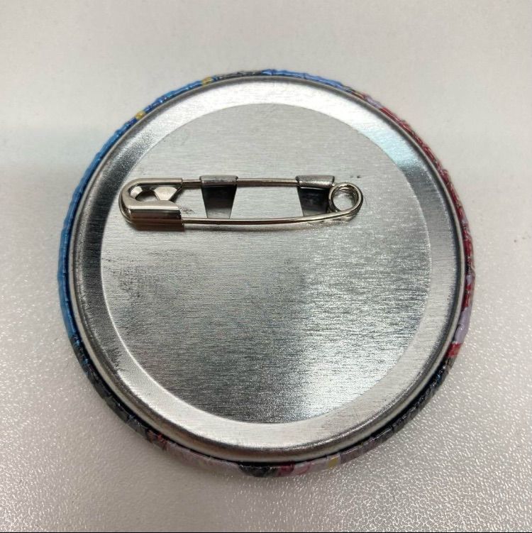 銀魂 桂小太郎 京都ブルルン滞在記 京都限定 描き下ろし ラメ入り缶バッジ 銀魂京都限定描き下ろしラメ入り缶バッジブルルン滞在記土方十四郎