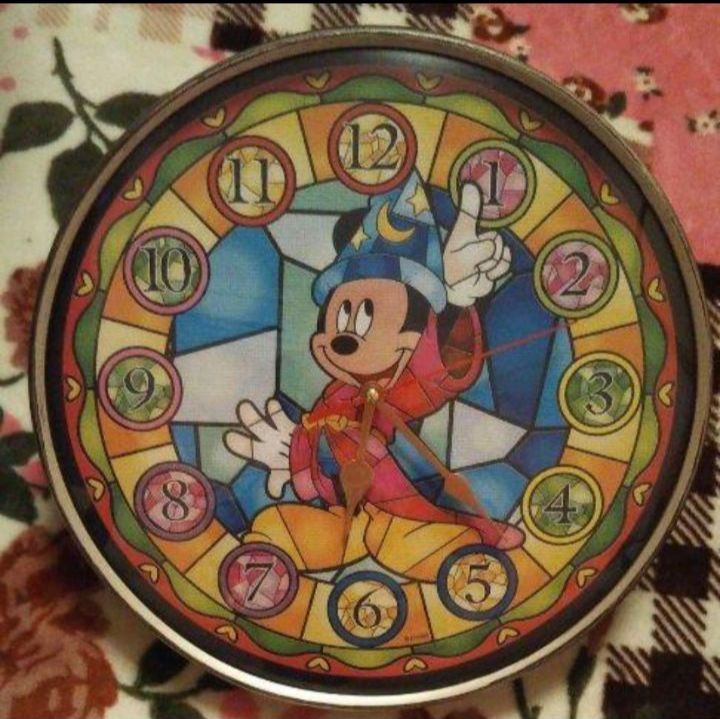 メルカリshops ディズニー ミッキー掛け時計 アミューズメント景品