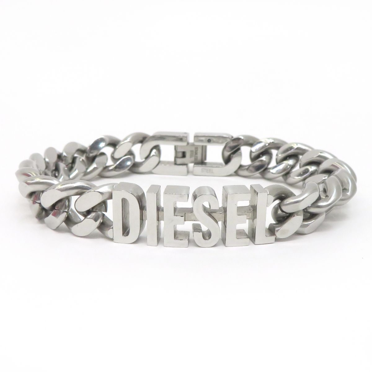 DIESEL ディーゼル LOGO PLATE ロゴプレート ブレスレット Diesel Dx1432 ロゴプレート ブレスレット | シルバートーン