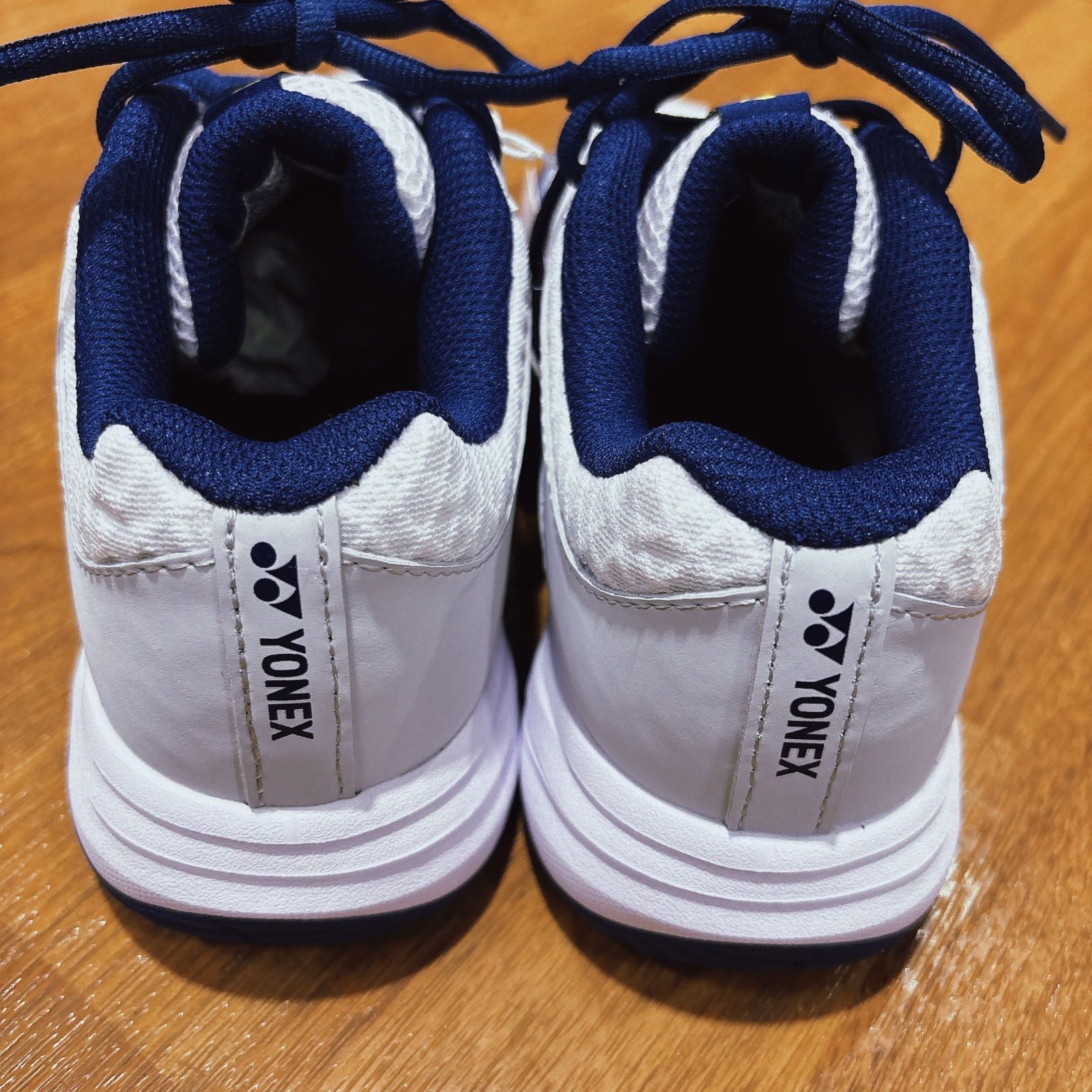 24.5㎝　カスケードアクセル　新品未使用　YONEX　バドミントンシューズ YONEX ヨネックス バドミントンシューズ ユニセックス POWER