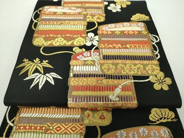平和屋着物○西陣 全通柄 本袋帯 松竹梅鎧文 黒地 金銀糸 上代25万