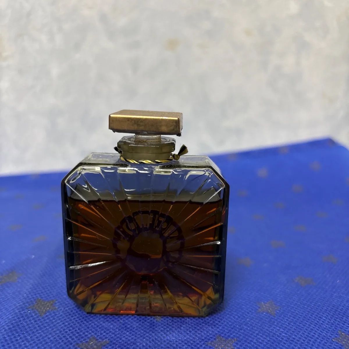 ゲラン夜間飛行パルファム30ml残8割 - メルカリ