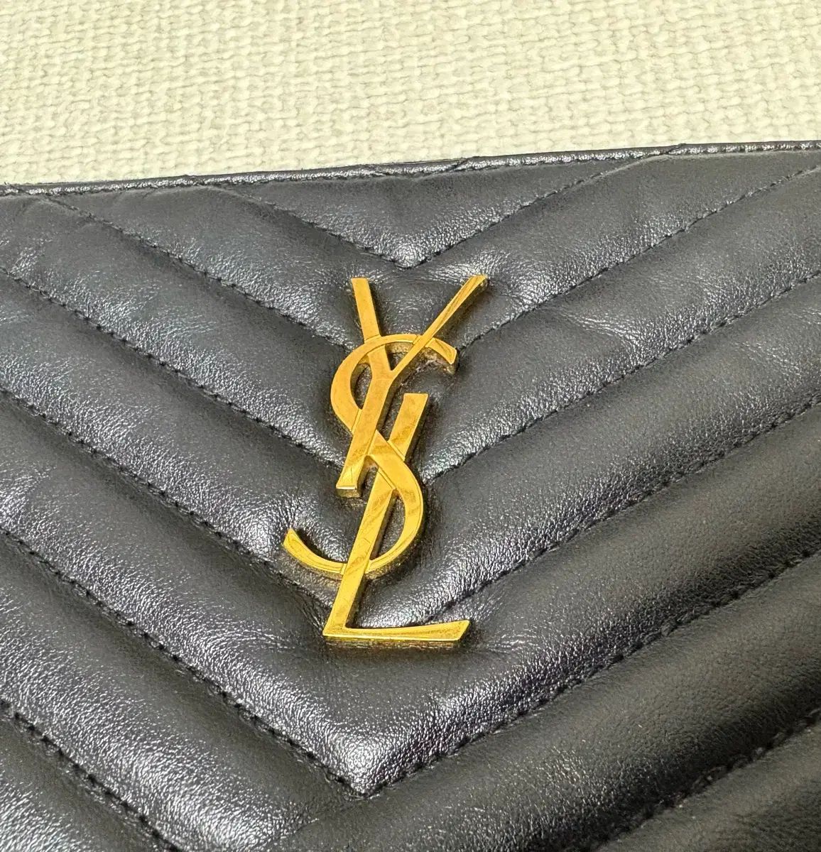 クラッチバッグ