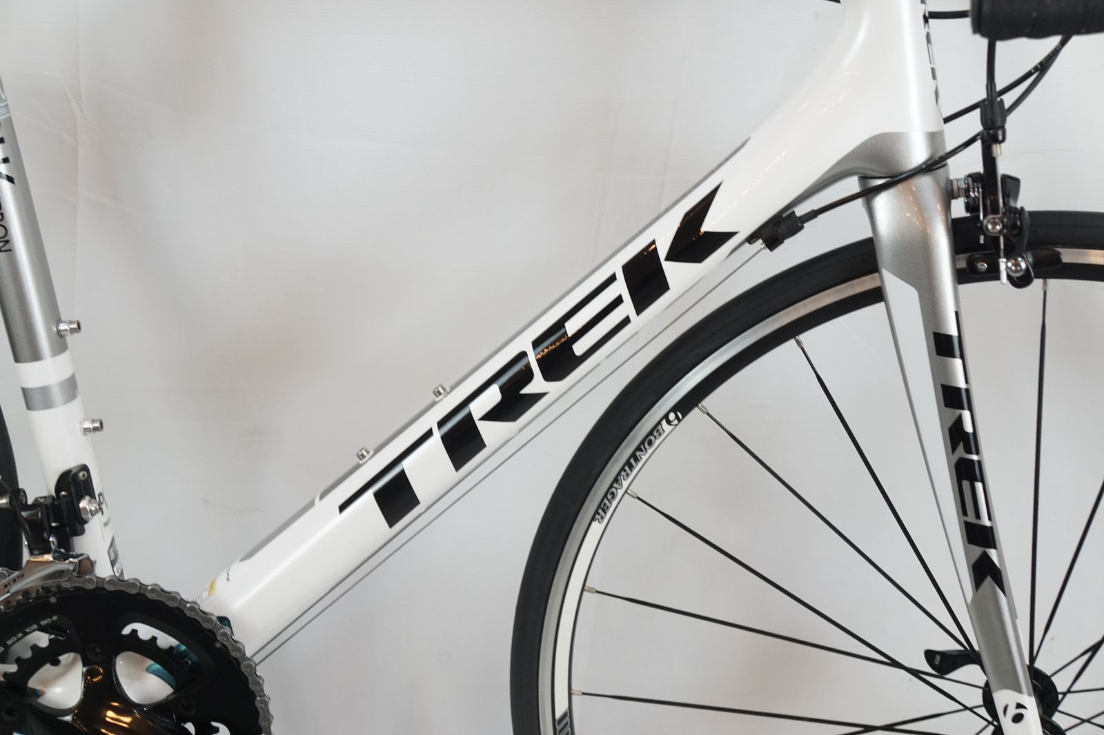 TREK トレック