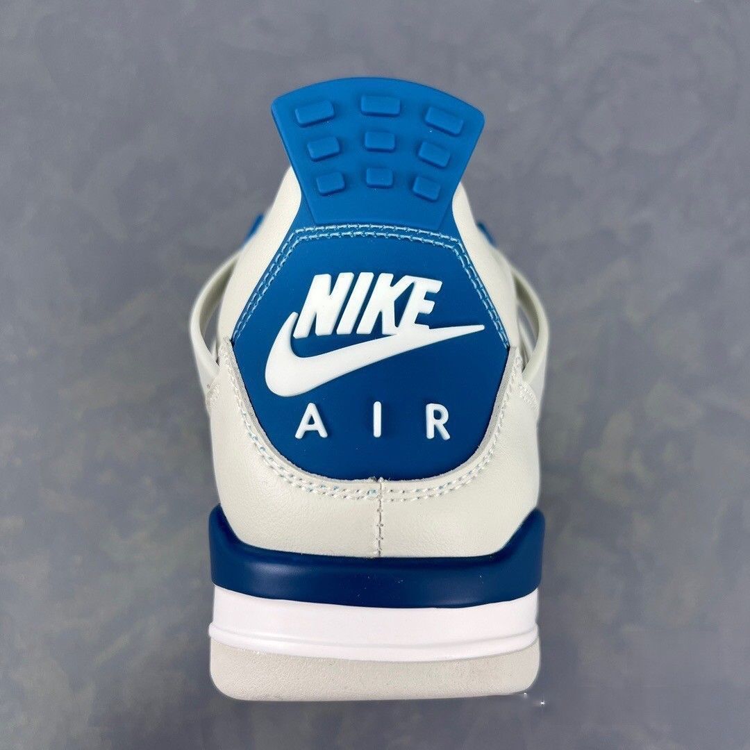 NIKE AIR JORDAN 箱付き、23cm NIKE AIR JORDAN 4 RETRO PS 