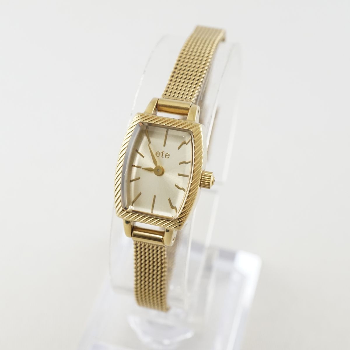トノーフェイス ウォッチ（890559-890560） ｜ women（ウィメンズ） ｜ ete／ete bijoux | エテ／エテビジュー  公式サイト