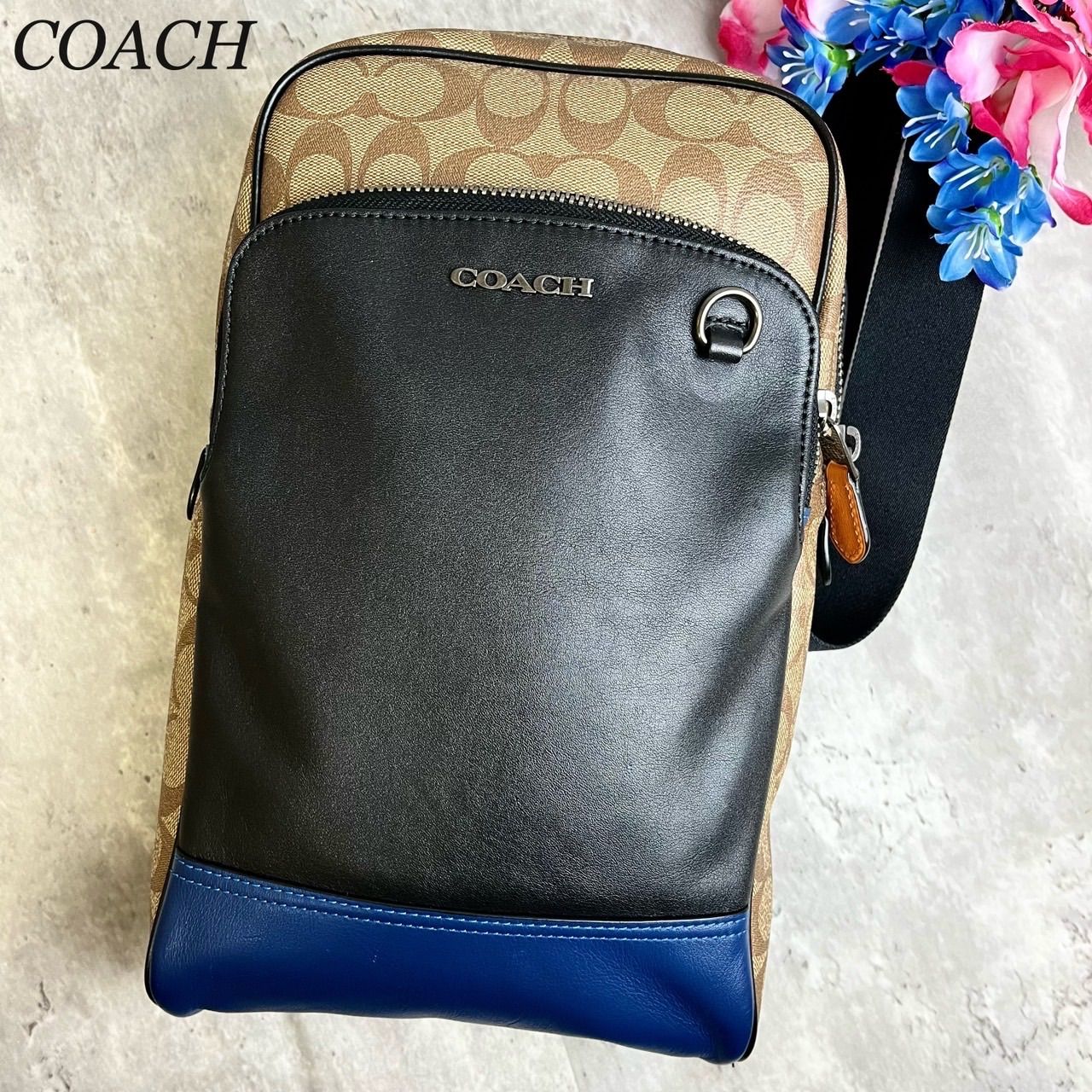 ✨良品✨ COACH コーチ ボディバッグ ショルダーバッグ グラハム シグネチャー 総柄 ロゴ型押し シルバー金具 マルチカラー 肩掛け 斜め掛け  PVCレザー ユニセックス レディース メンズ ブラック 黒色 ベージュ 肌色 ブルー 青色 - メルカリ