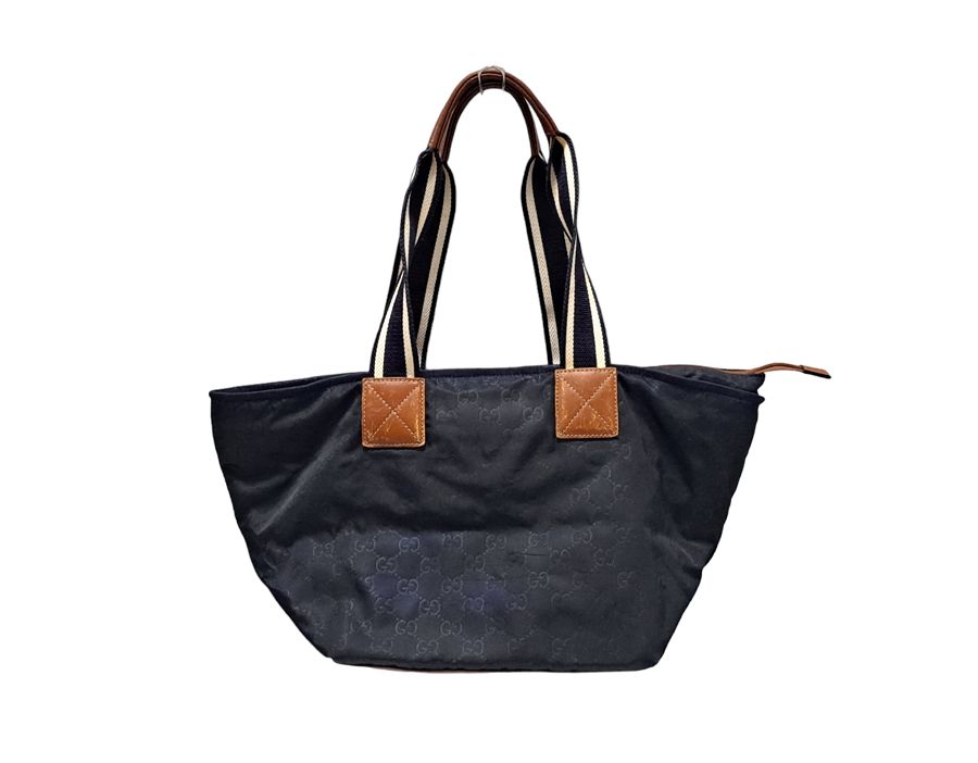 バッグ GUCCI Authentic GUCCI Tote bag with zipper GG pattern Women bag