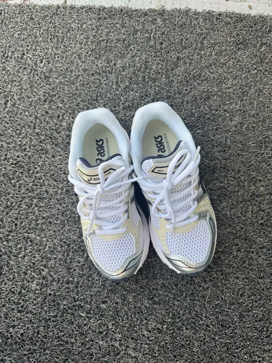 アシックス ゲルカヤノ ホワイトミッドナイト 22.5cm