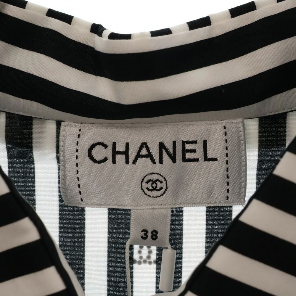 CHANEL - CHANEL シャネル 24A ココビーチ ストライプブラウス ブラック×ホワイト ポプリン P76220 CHANEL (シャネル) 24A ココビーチ ストライプブラウス ブラック