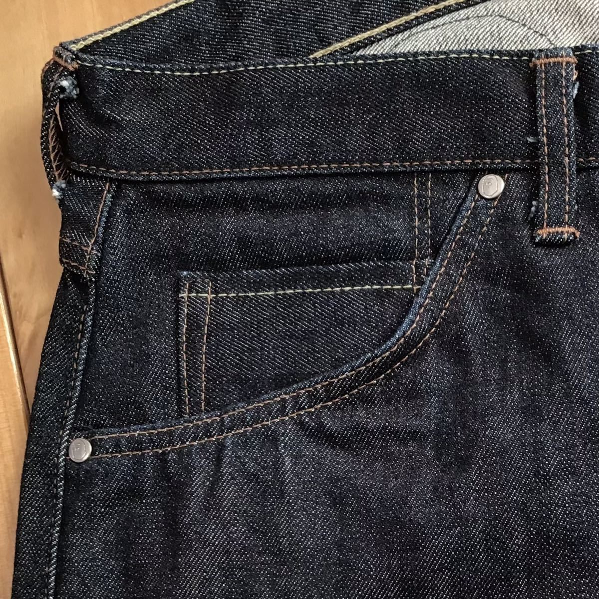 【希少】A BATHING APE エイプ 刺繍 デニム BAPE Mサイズ ア ベイシング エイプ A BATHING APE 刺繍 チェーンステッチ