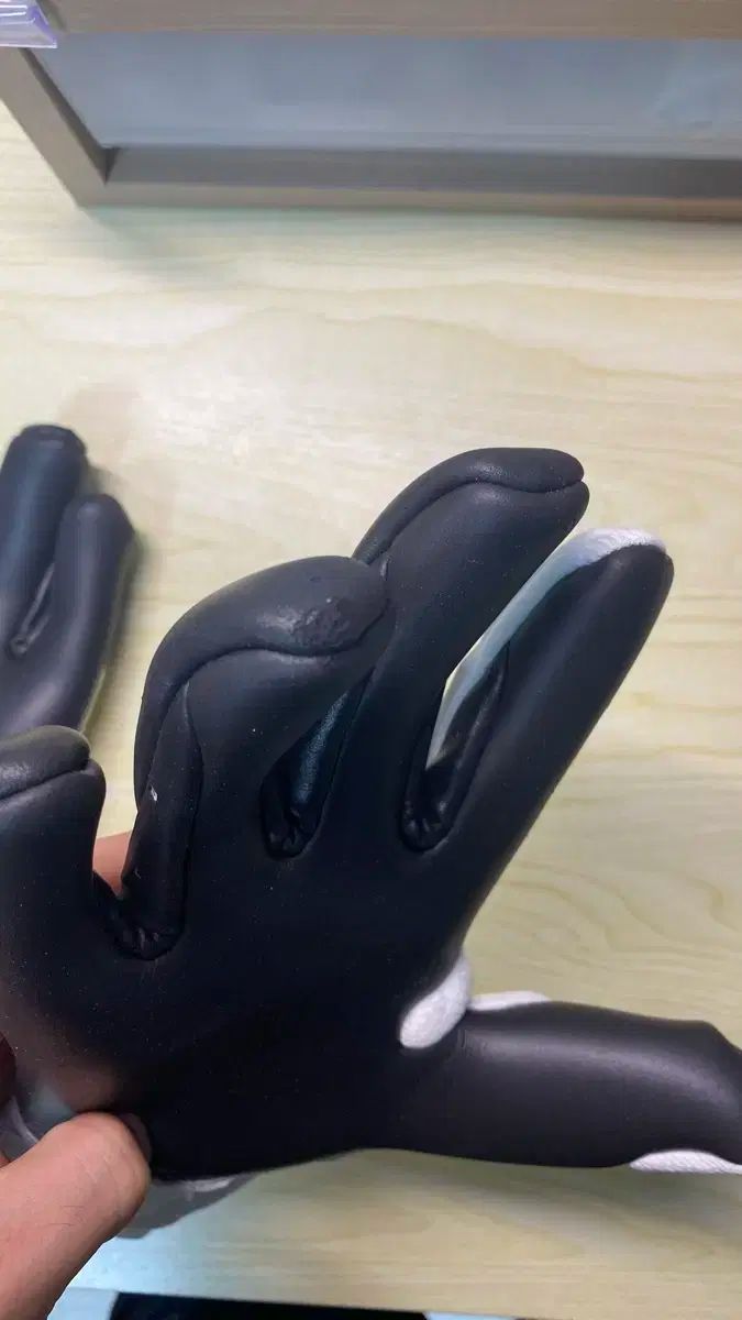 GOLDx キーパーグローブ