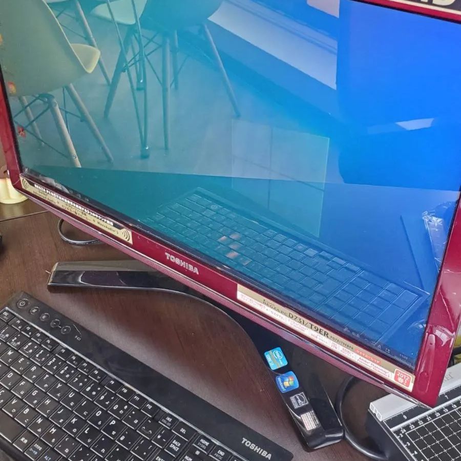 TOSHIBA 東芝 REGZA PC D731/T9ER テレビ一体型PC