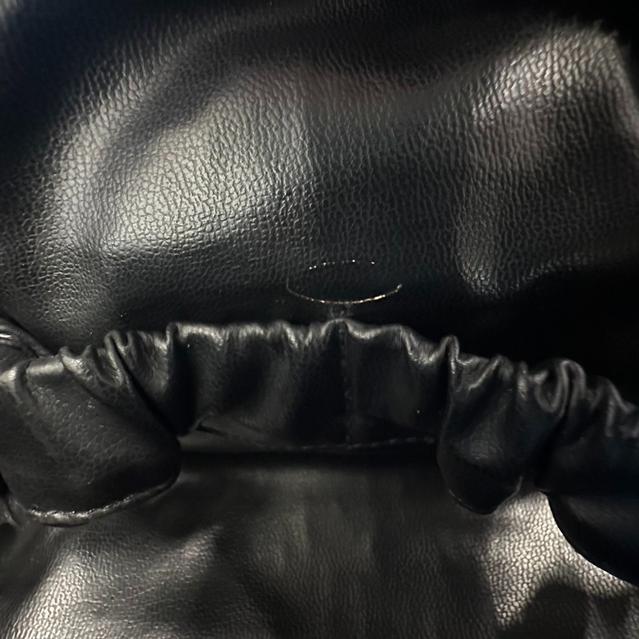 キャビアスキン ポーチ