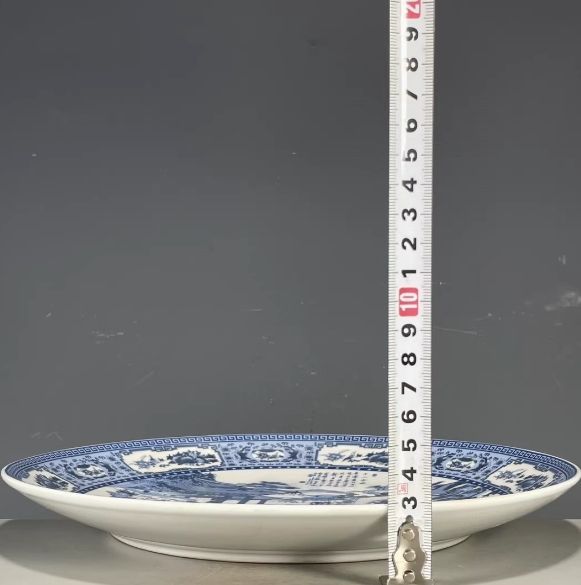 磁器 青と白彫刻 青花 人物物語 青花観賞皿 観賞皿 置物 磁器 磁器 青と白彫刻 青花 人物物語 青花観賞皿 観賞皿 置物 磁器