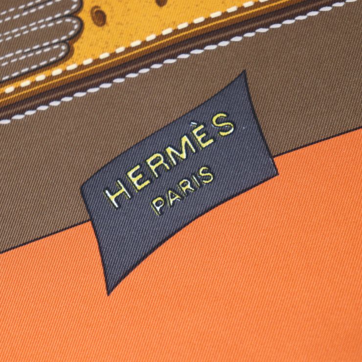 ☘️美品☘️ HERMES　TOUT CUIR すべて革 　スカーフ カレ90 HERMES エルメス TOUT CUIR すべて皮 スカーフ - シルク