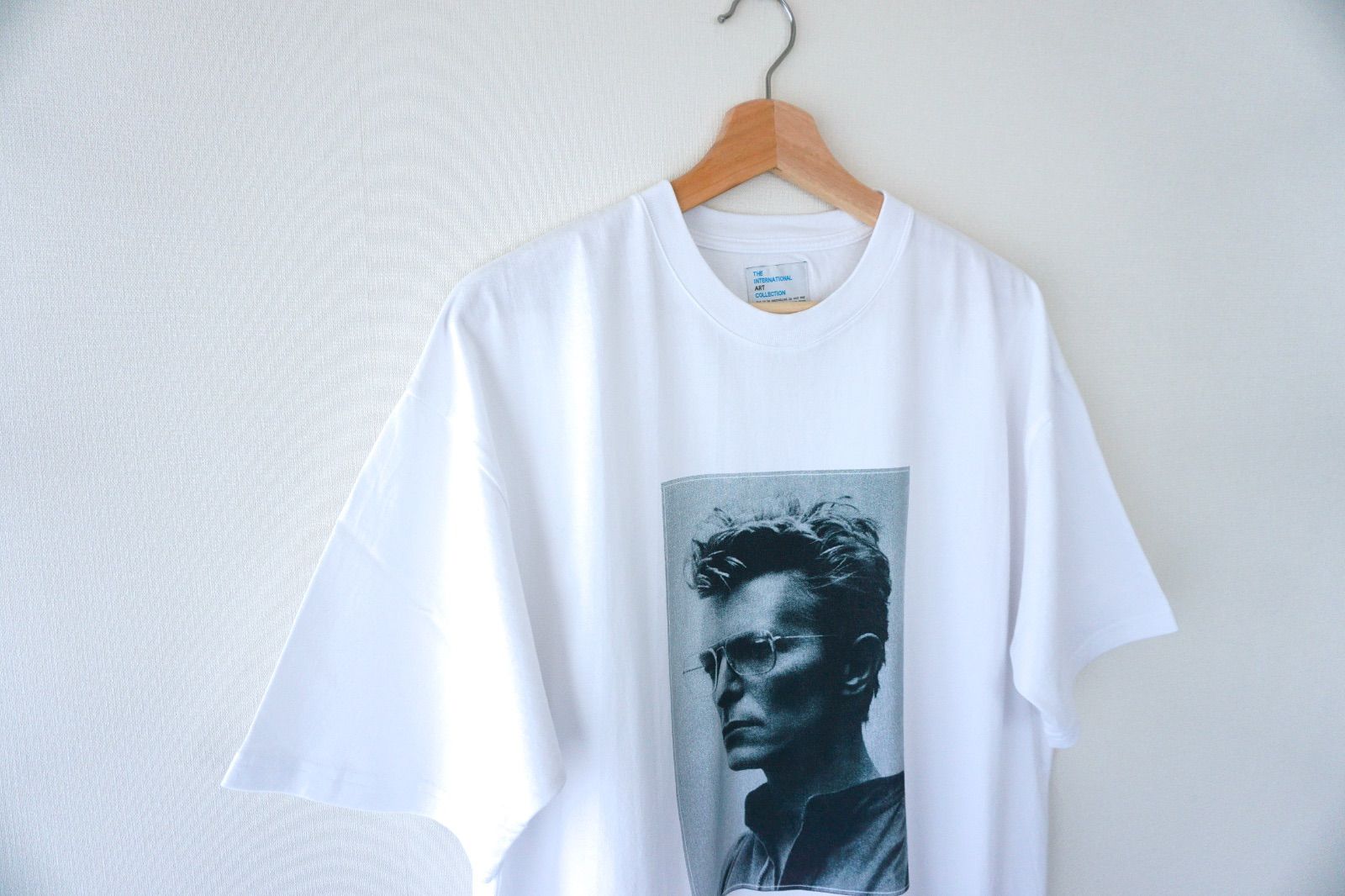 THE International Art COLLECTION  DAVID BOWIE プリントTシャツ