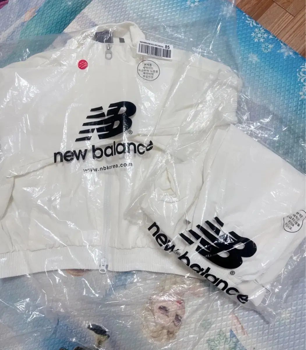 New Balance ニューバランス レディース トレーニングウェア セット